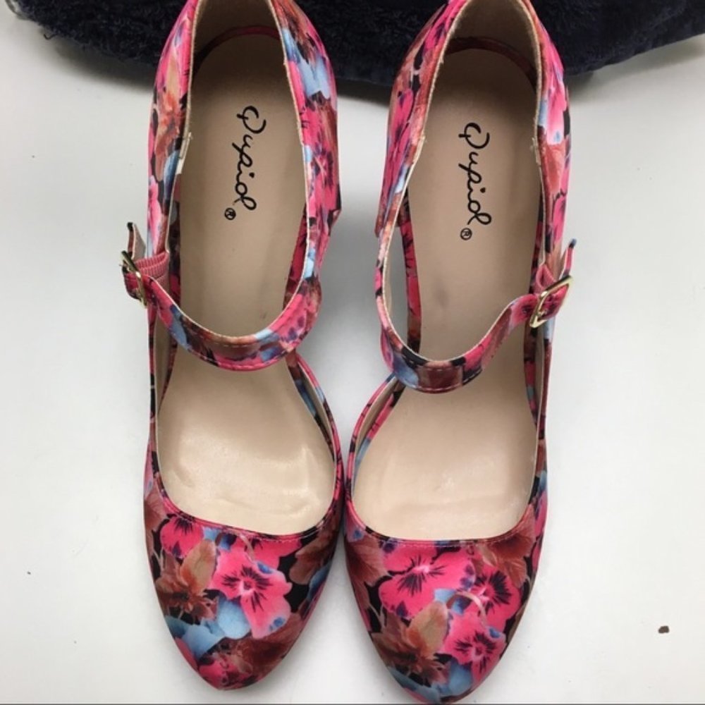 Multi Color Fabric Pumps